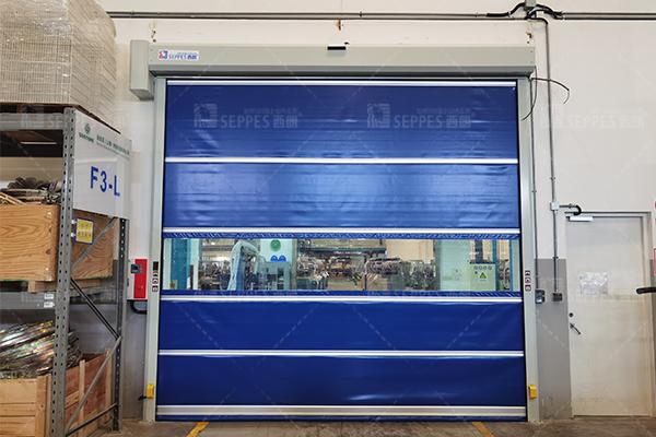 Why do food workshops choose pvc fast doors?