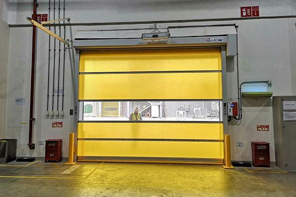Four benefits of installing rapid roll doorss in food factory raw material warehouses