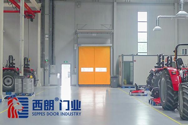 How does the rapid door solve the environmental problems of the automobile assembly workshop?