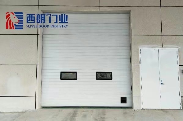 The benefits of installing industrial sectional door at the shipping port of logistics companies