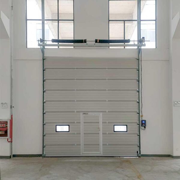 Sectional door - Image 3